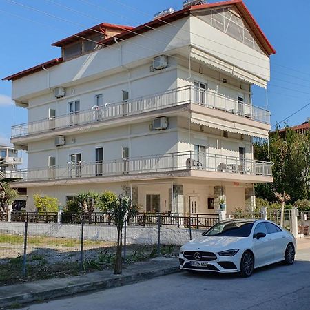 Frideriki Apartments Olympiakí Aktí Exterior foto
